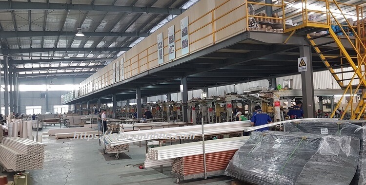 Nhà máy sản xuất sàn gỗ