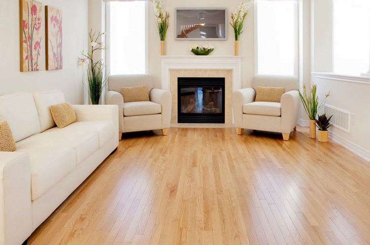 Lát sàn nhà bằng sàn gỗ tự nhiên