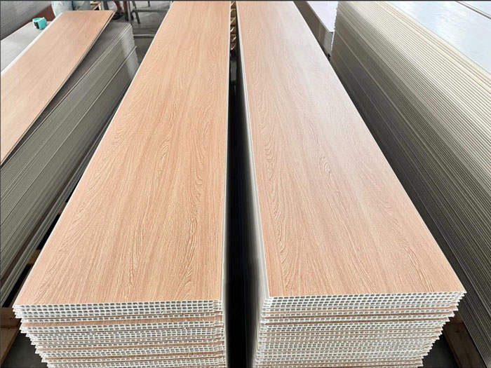 kích thước tấm nhựa ốp tường