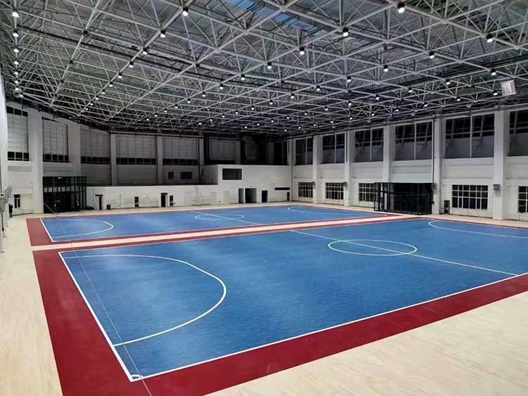 Sàn Vinyl sân bóng đá Futsal trong nhà