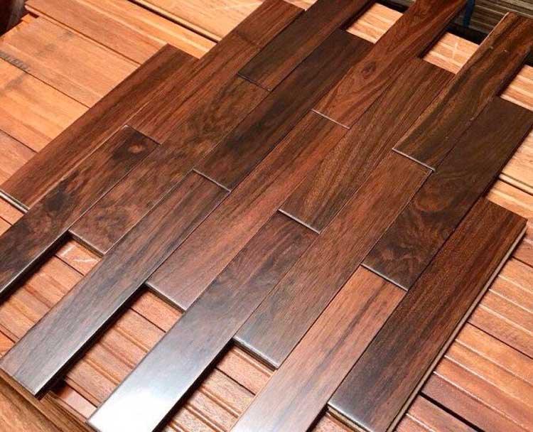 Sàn gỗ Chiu Liu nguyên thanh (Solid)