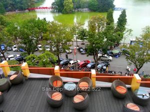 công trình thi công hoàn thiện sàn gỗ nhựa ngoài trời tại các quán Cafe của Sàn Đẹp