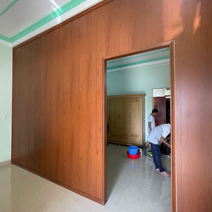 công trình lắp đặt vách nhựa ngăn phòng do Sàn Đẹp thi công