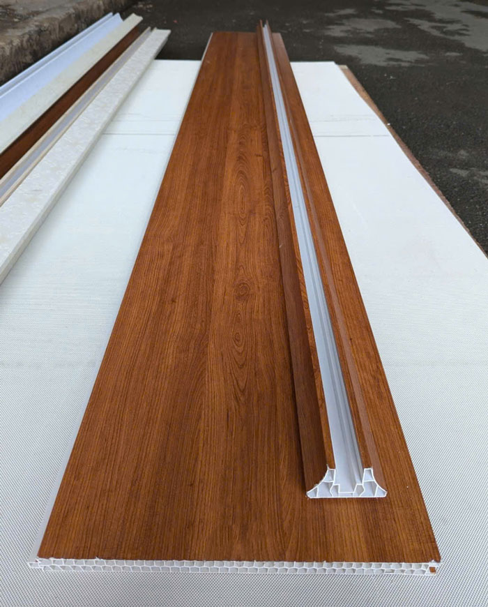 Mẫu vách ngăn nhựa giả gỗ