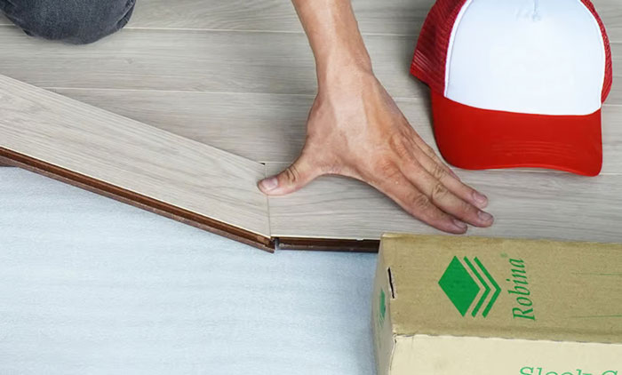 Hèm khóa sàn gỗ Robina