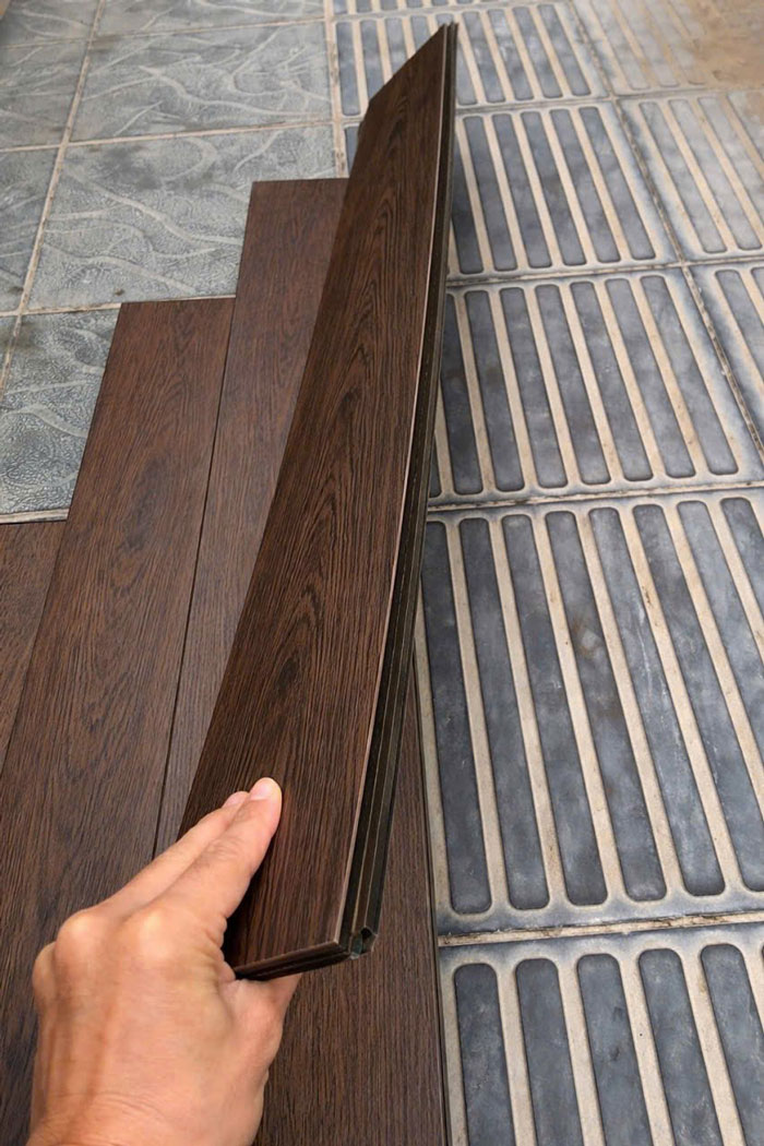 Kinh nghiệm chọn sàn gỗ cốt đen