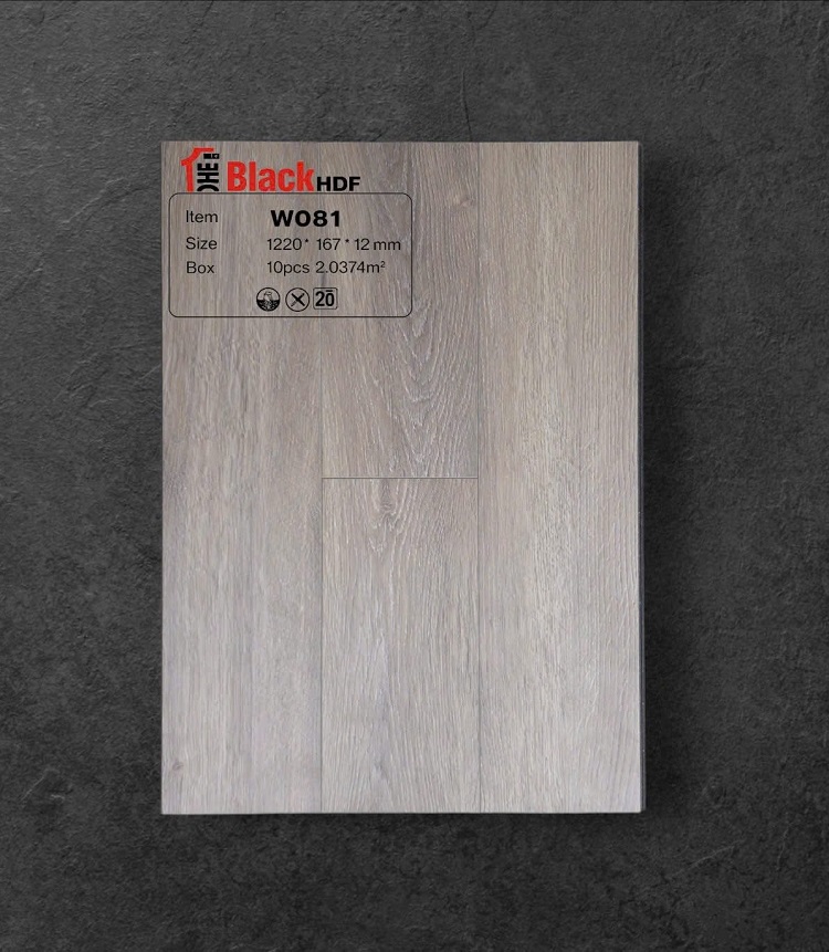Sàn gỗ One Black cốt đen W081
