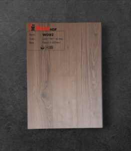 Sàn gỗ One Black cốt đen W082