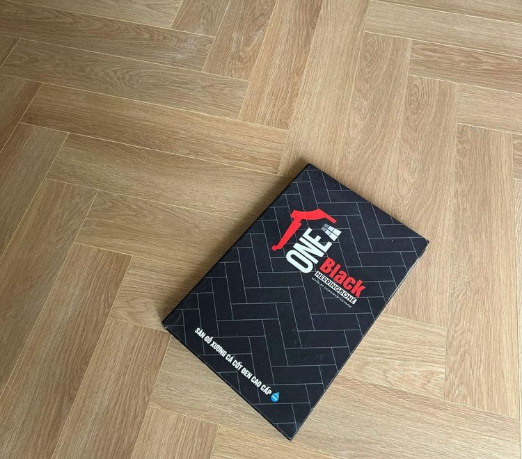 Sàn gỗ One Black xương cá